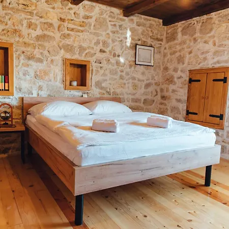 Lejlighed Kamena Oaza